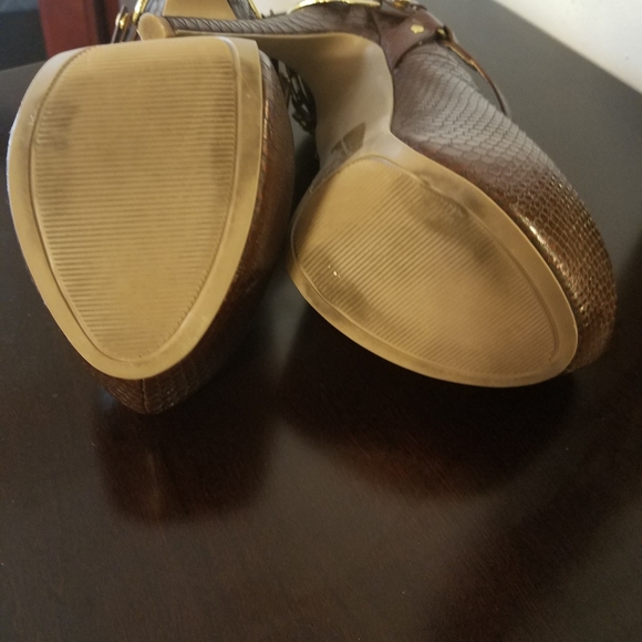 GREAT CONDITION WORN A COUPLE OF TIMES - Picture 6 of 6